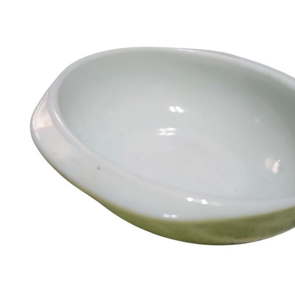 Vintage Pyrex 024 2 QT Yellow Casserole Dish Bowl with Handles Baking Collection - Picture 8 of 8